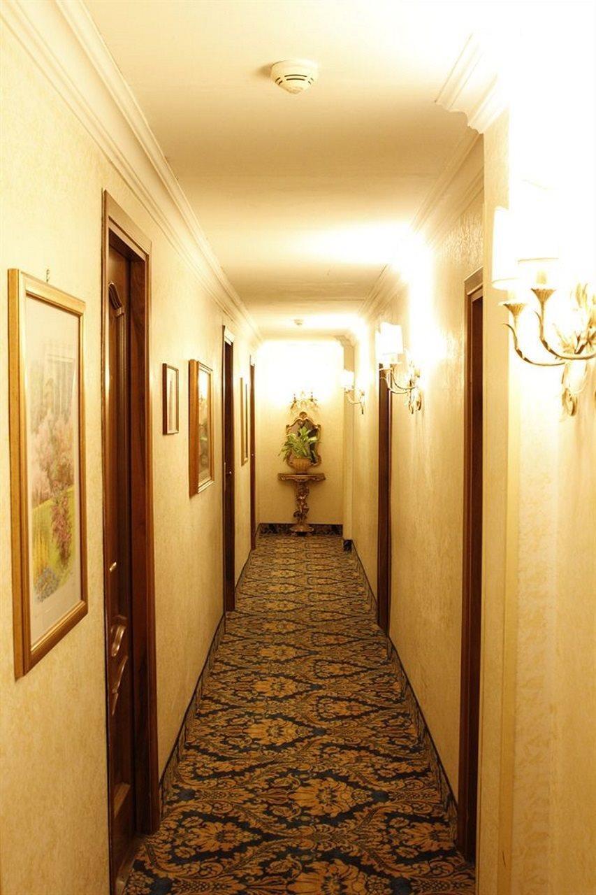 Hotel Pace Elvezia Roma Esterno foto